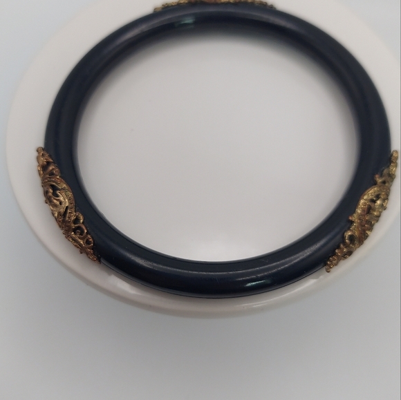 Vintage Black Acrylic Bangle Bracelet with Gold Decorations. - Picture 9 of 9
